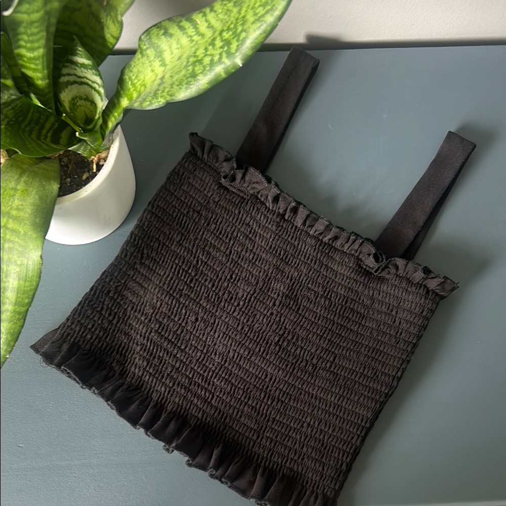 Black Ruffled Crop Top